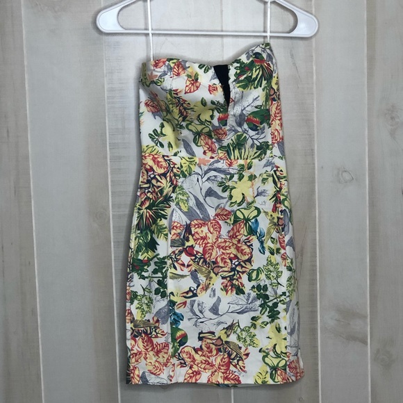 NWT Renamed dress size small - Picture 2 of 5